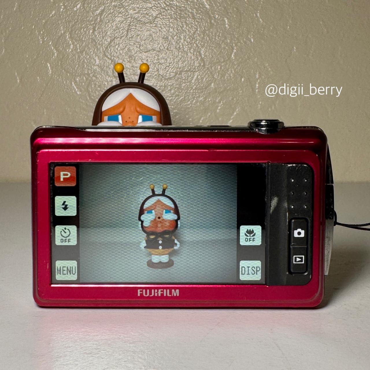 Geniune Pink Fujifilm Finepix Z85 PreOwned