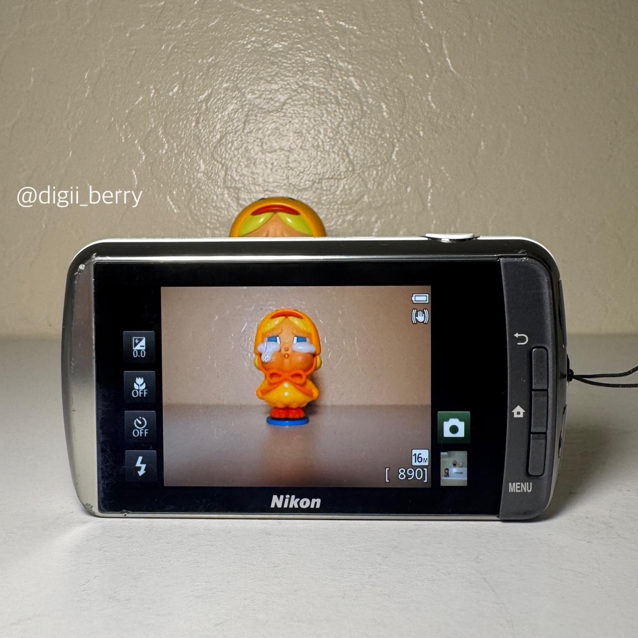 Geniune 🌸Nikon Coolpix S800c🌸 PreOwned