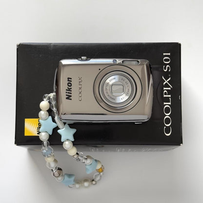 Geniune Pre-Owend Nikon Coolpix S01 Mini Digital Camera