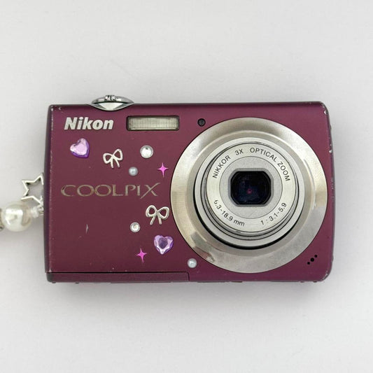 Geniune Pre-Owend Nikon Coolpix S220 Plum Digital Camera
