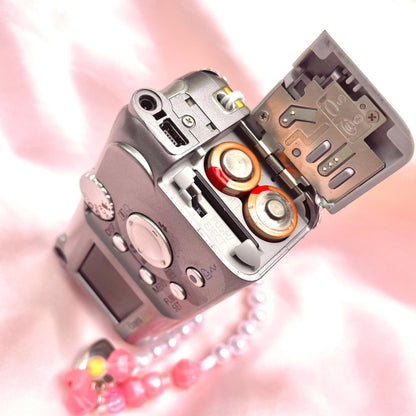 Geniune Canon Poweshot A410 Cute Y2k Aesthetic decorated digital camera, has flaw! READ DESCRIPTION PreOwned