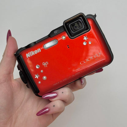 Geniune Pre-Owend Nikon Coolpix AW120 Digital Camera ‧˚ 🍊⋆˚ ⊹