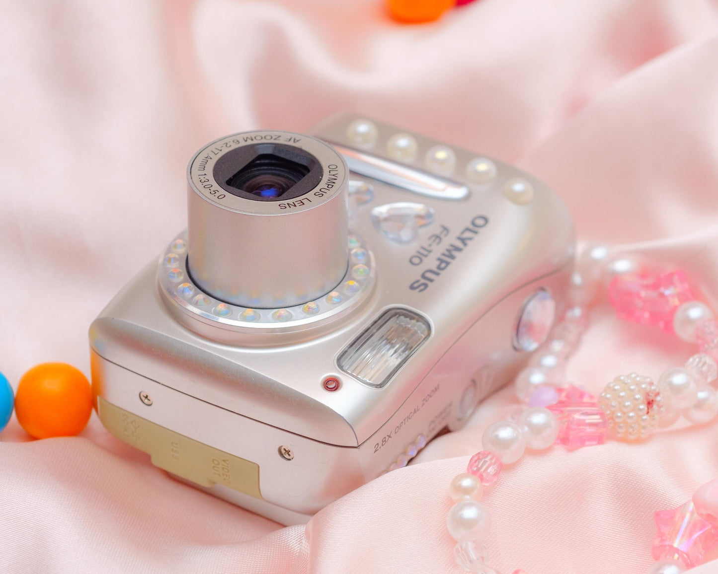 Geniune Cute y2k aesthetic digicam Olympus FE 110 with beaded strap PreOwned