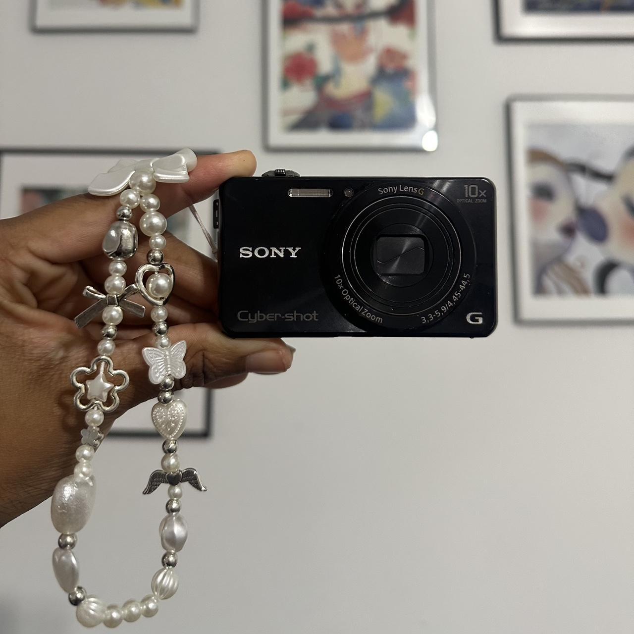 Geniune Pre-Owend Sony Cyber-Shot DSC-WX220 with 18.2 Megapixels 📸.