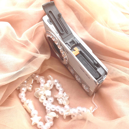 Geniune Cute Y2k Aesthetic Olymlus FE 20 hand decorated digital camera PreOwned