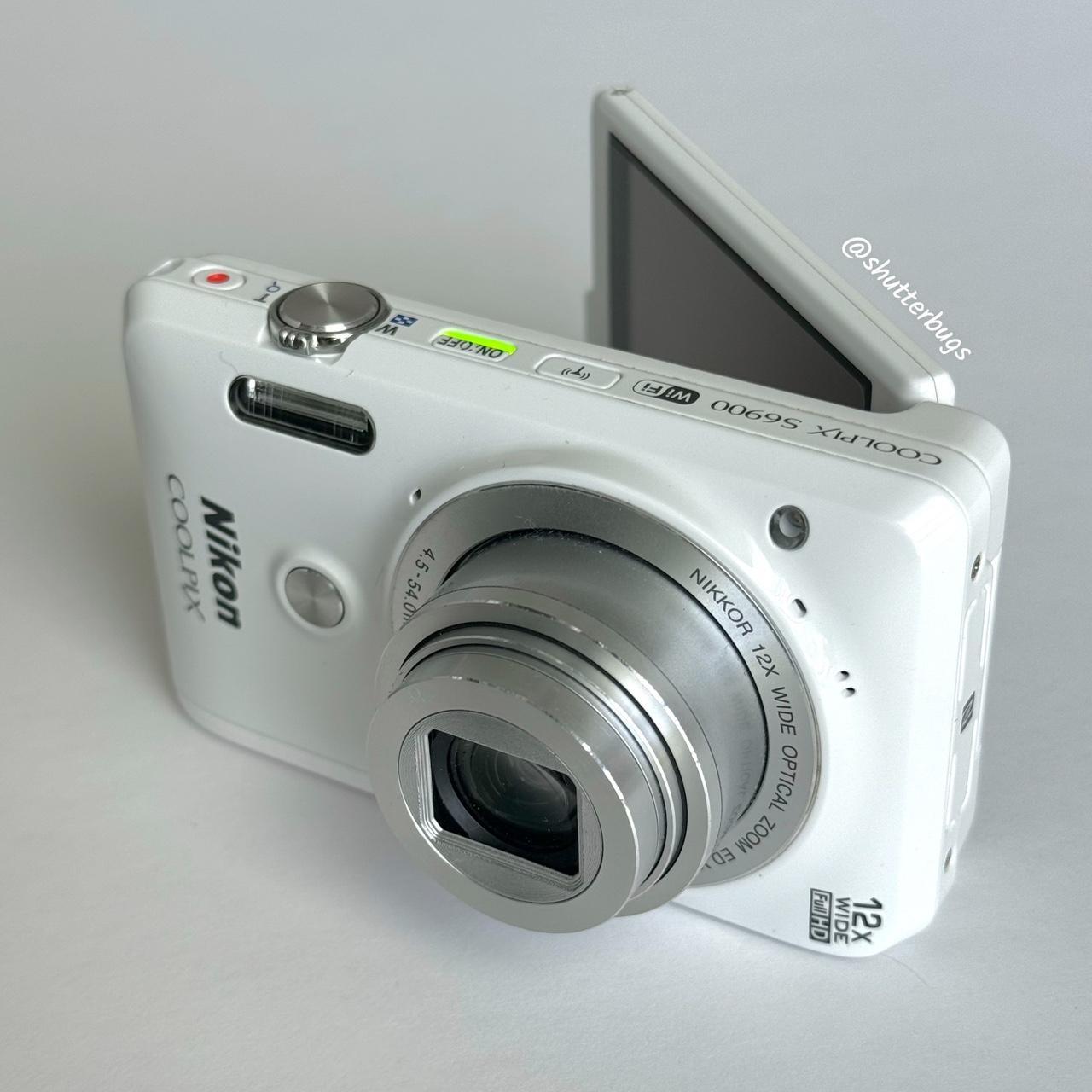 Geniune Pre-Owend Nikon Coolpix S6900 Digital Camera Bundle 🤍 ˚⊹ ⋆ 🐇 RARE Glossy White Digicam