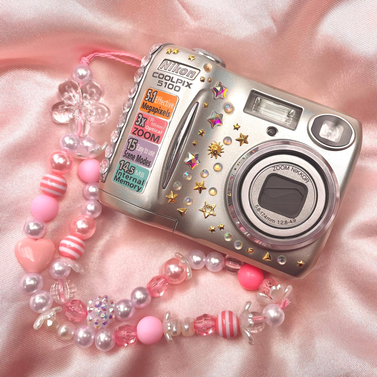 Geniune Nikon Coolpix E5100 BOXED SET cute y2k aesthetic digicam with beaded strap PreOwned