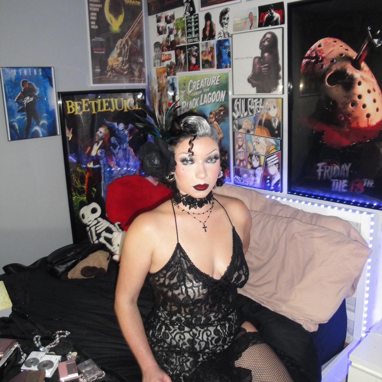 Geniune Pre-Owend Sony Cyber-Shot DSC-W290 with 12.1 Megapixels 📸.