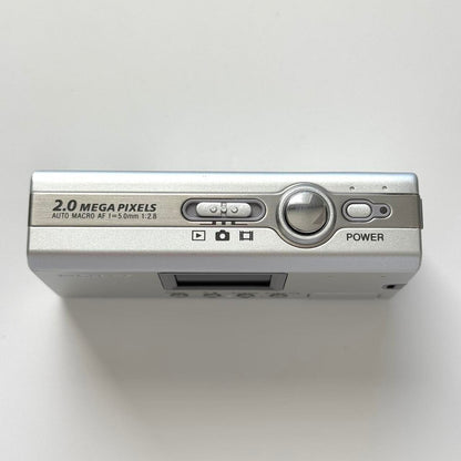 Geniune Pre-Owend Sony CyberShot U40 Mini Digital Camera Bundle