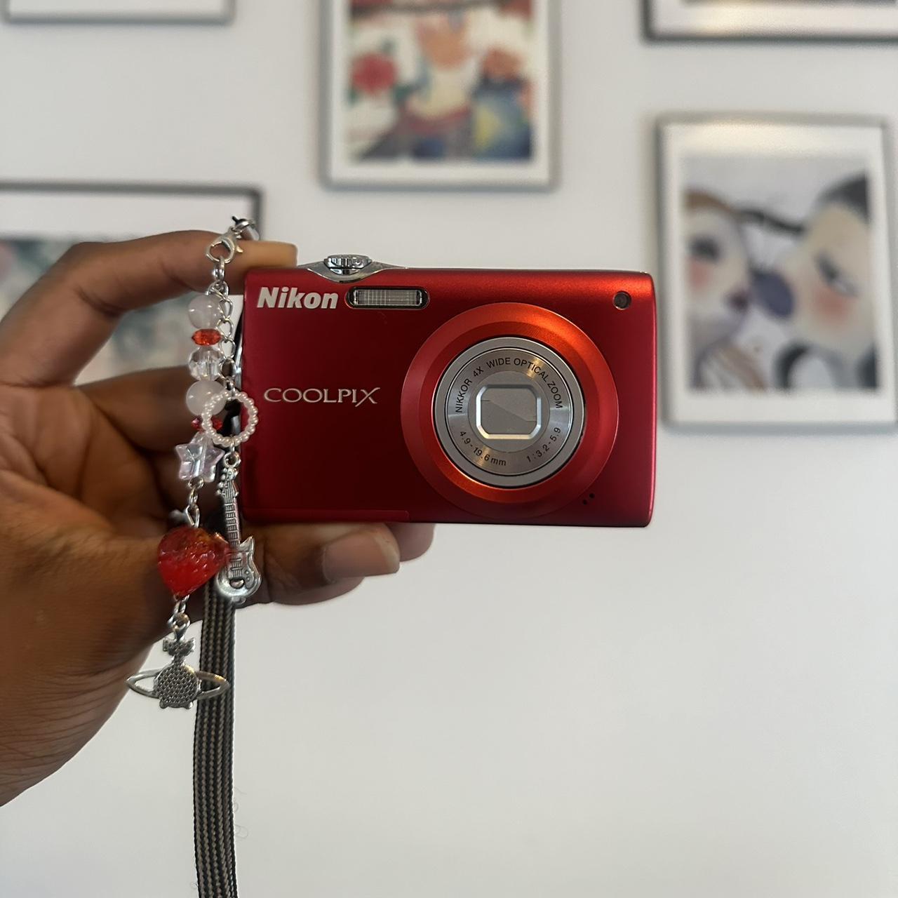 Geniune Pre-Owend Nikon Coolpix S205 with 12.0 Megapixels 📸.