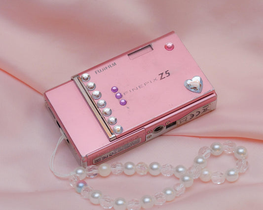 Geniune Fujifilm Finepix Z5 Cute y2k Aesthetic Decorated Digicam PreOwned