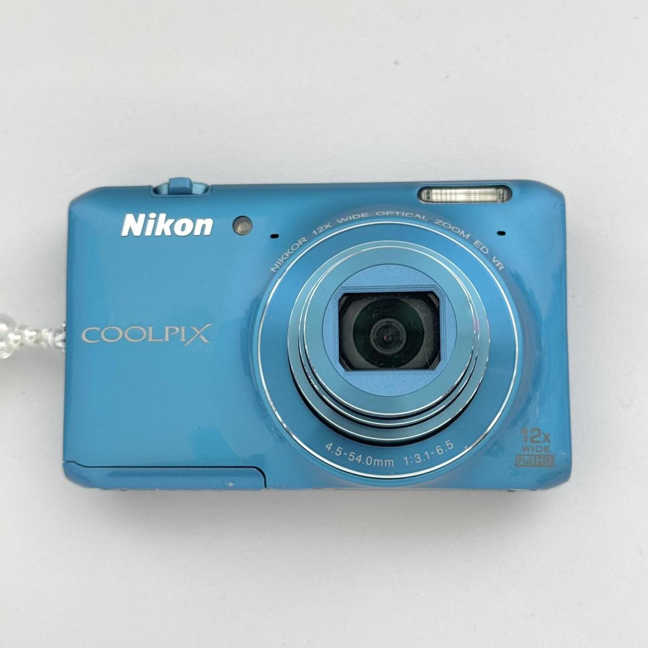 Geniune Pre-Owend Nikon Coolpix S6400 Digital Camera